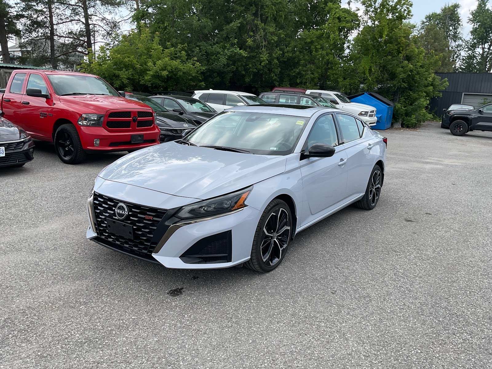2024 NISSAN ALTIMA SR