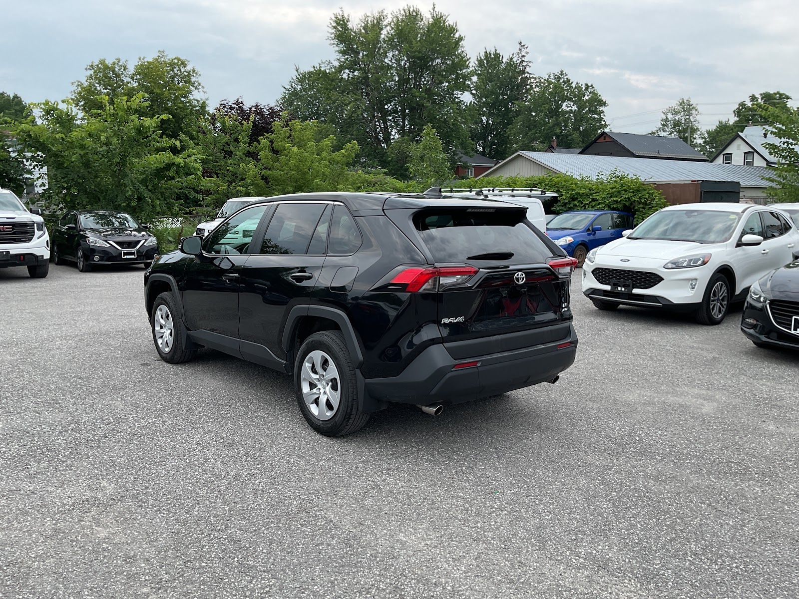 2025 TOYOTA RAV4 LE — photo 4