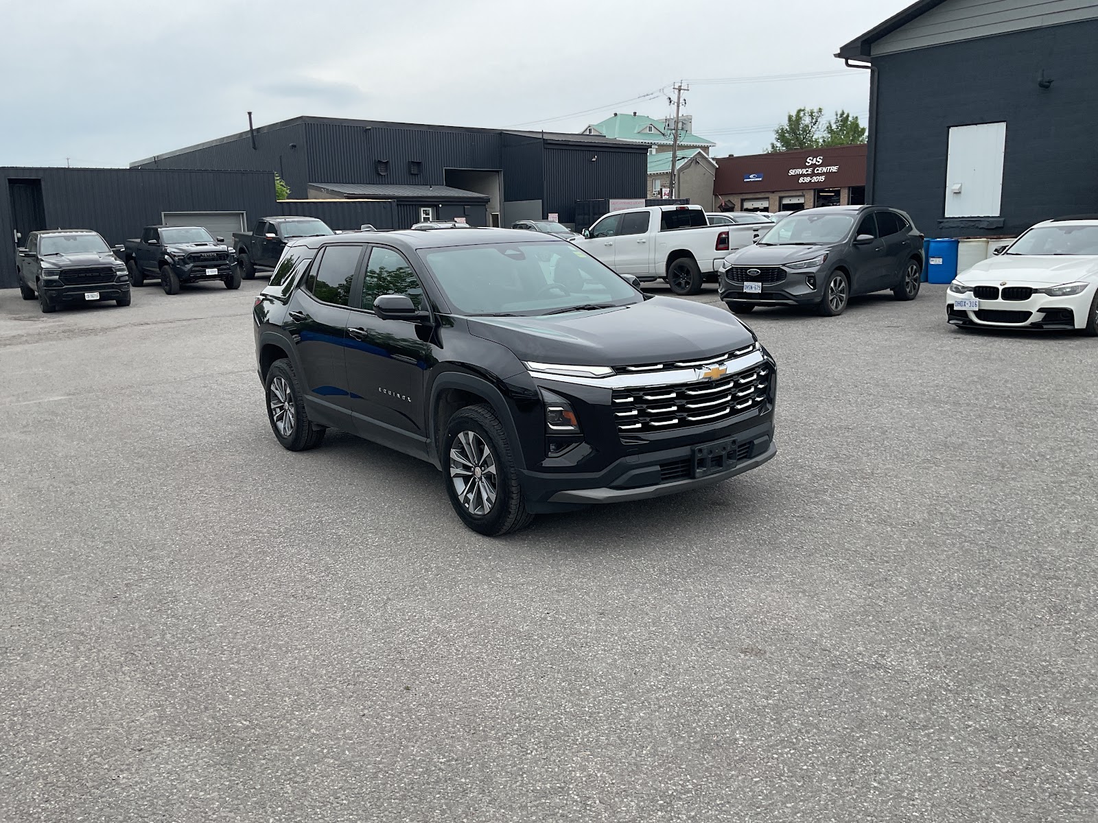 2025 CHEVROLET EQUINOX LT — photo 8