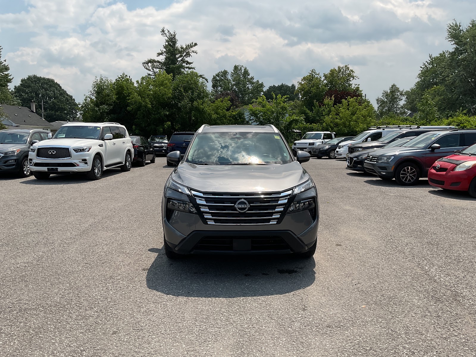 2025 NISSAN ROGUE SV MOONROOF — photo 2