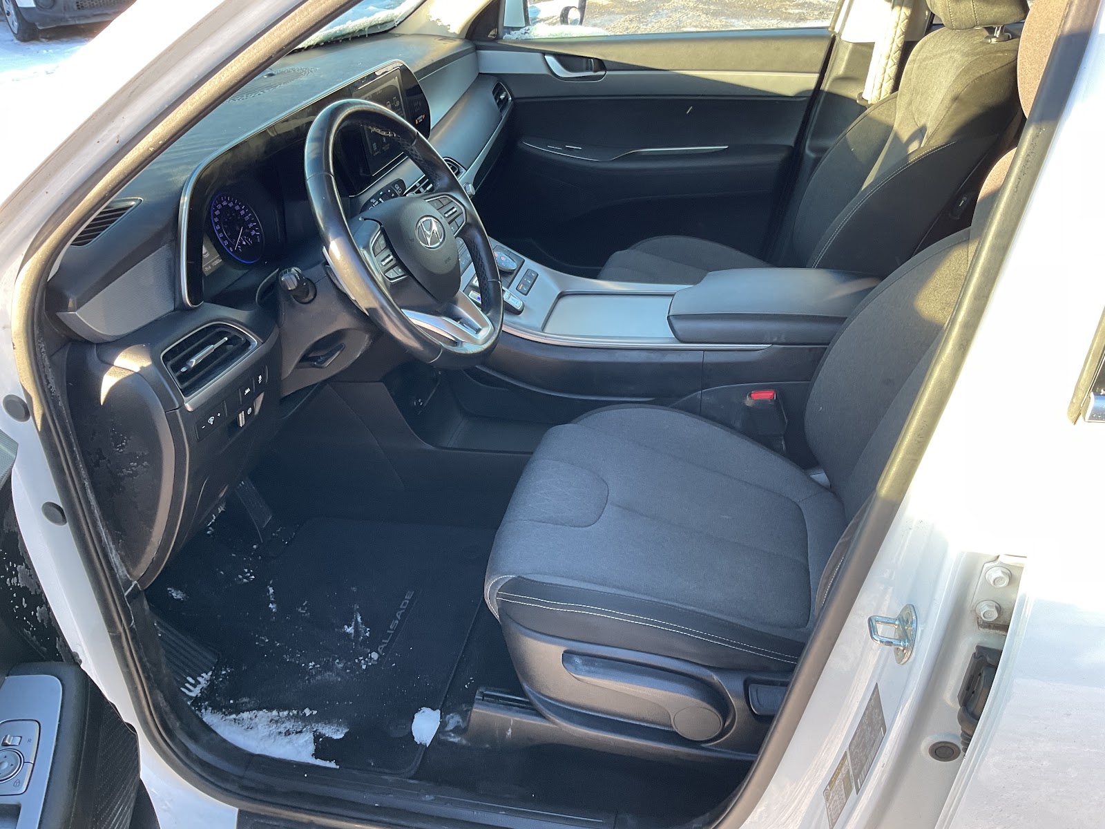 2020 HYUNDAI PALISADE ESSENTIAL — photo 8