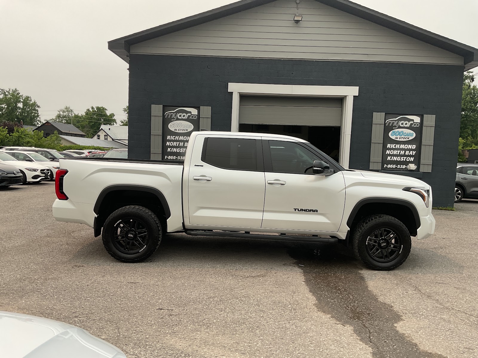 2024 TOYOTA TUNDRA LIMITED — photo 7