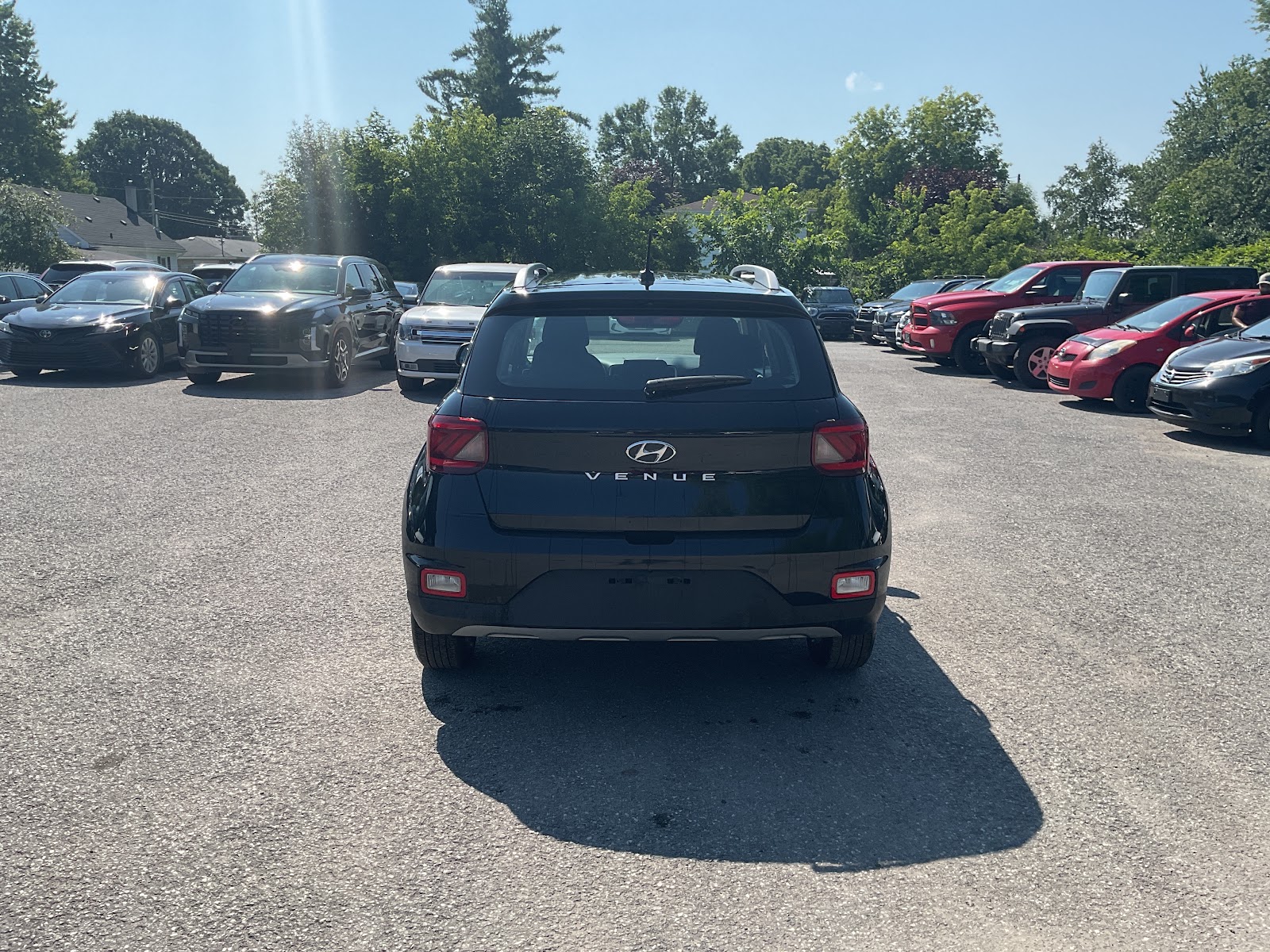 2024 HYUNDAI VENUE PREFERRED — photo 5