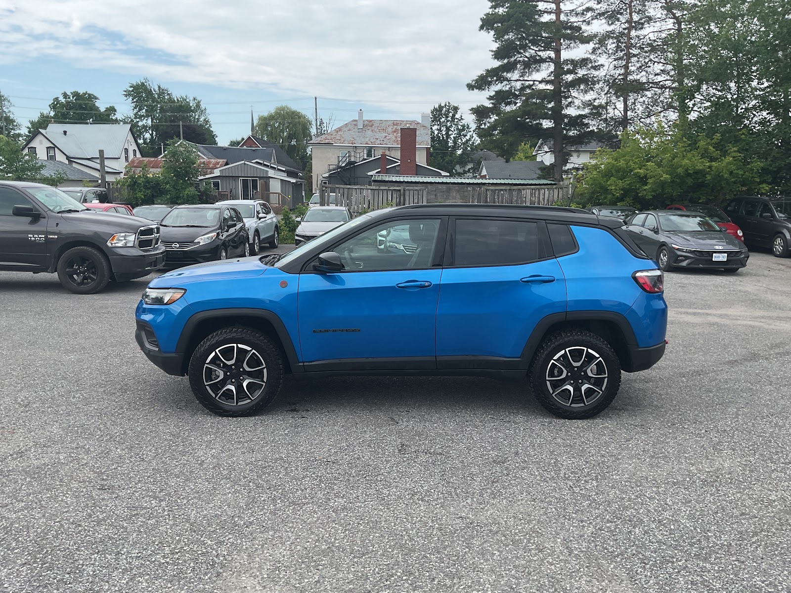 2024 JEEP COMPASS TRAILHAWK — photo 3