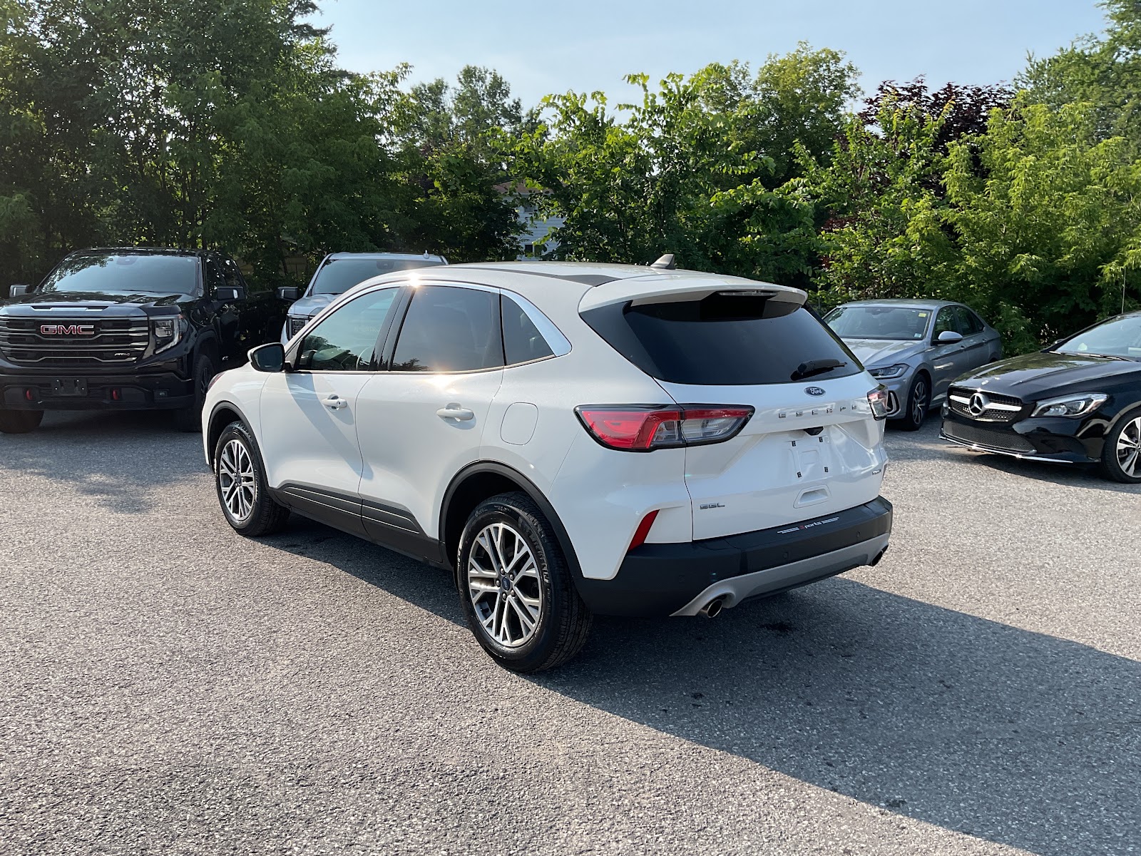 2022 FORD ESCAPE SEL AWD — photo 4