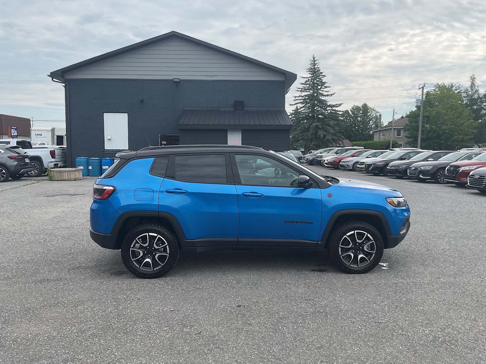 2024 JEEP COMPASS TRAILHAWK — photo 7