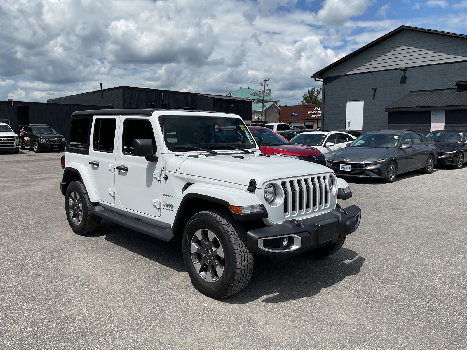 2023 JEEP WRANGLER SAHARA — photo 7