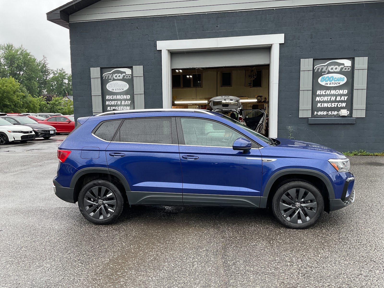 2024 VOLKSWAGEN TAOS COMFORTLINE/SUNROOF — photo 3
