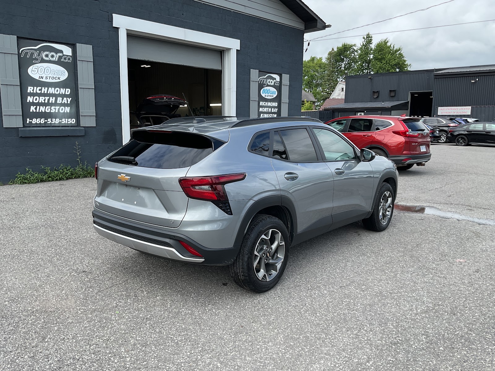 2025 CHEVROLET TRAX LT — photo 6