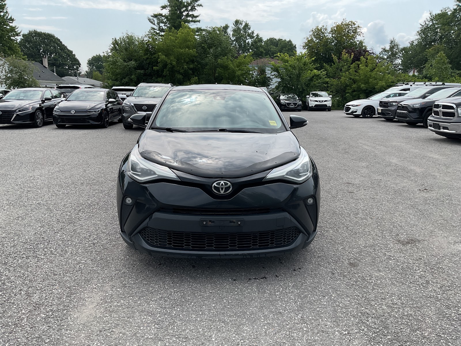 2020 TOYOTA C-HR LIMITED — photo 2