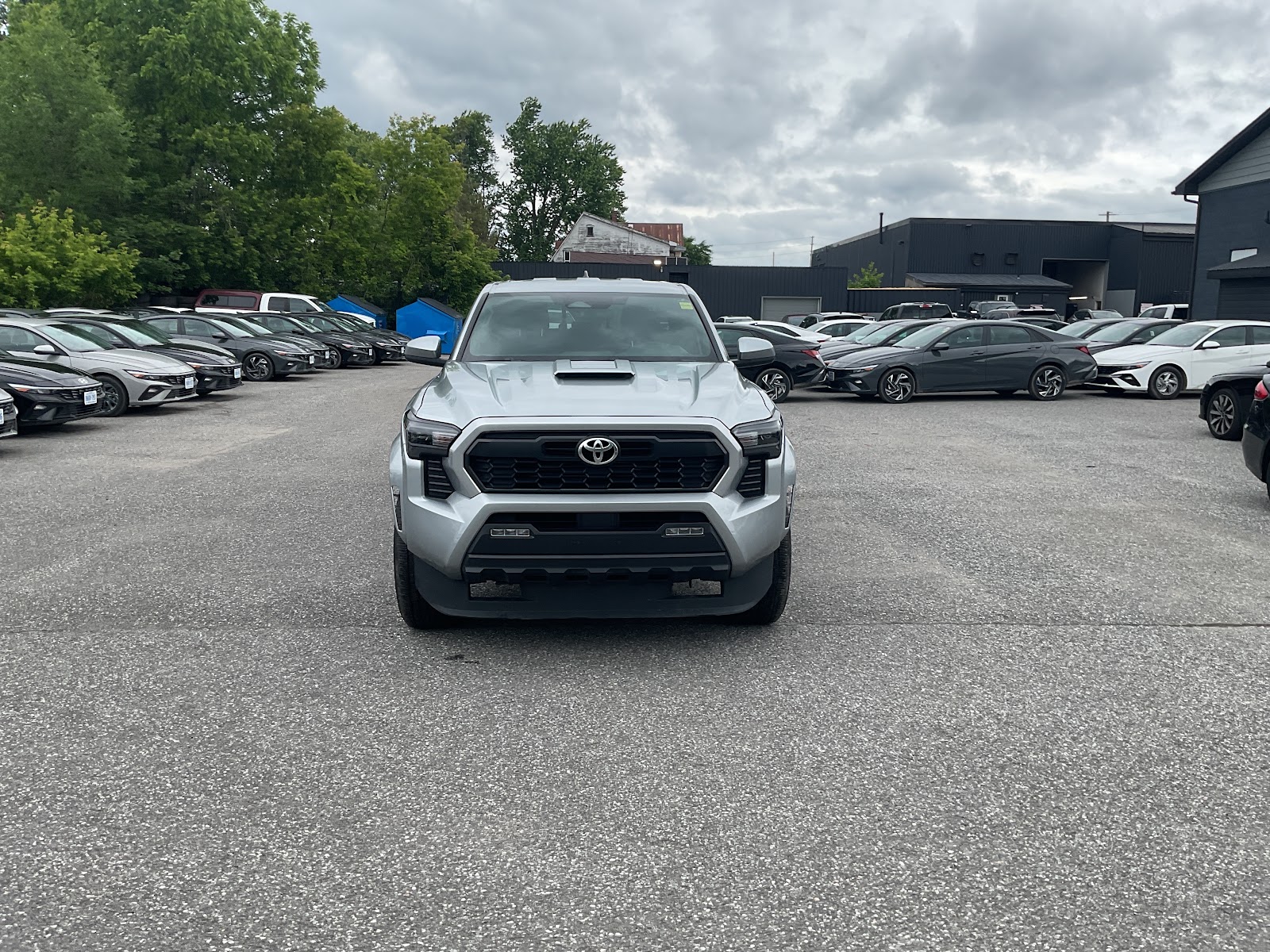 2025 TOYOTA TACOMA TRD — photo 2