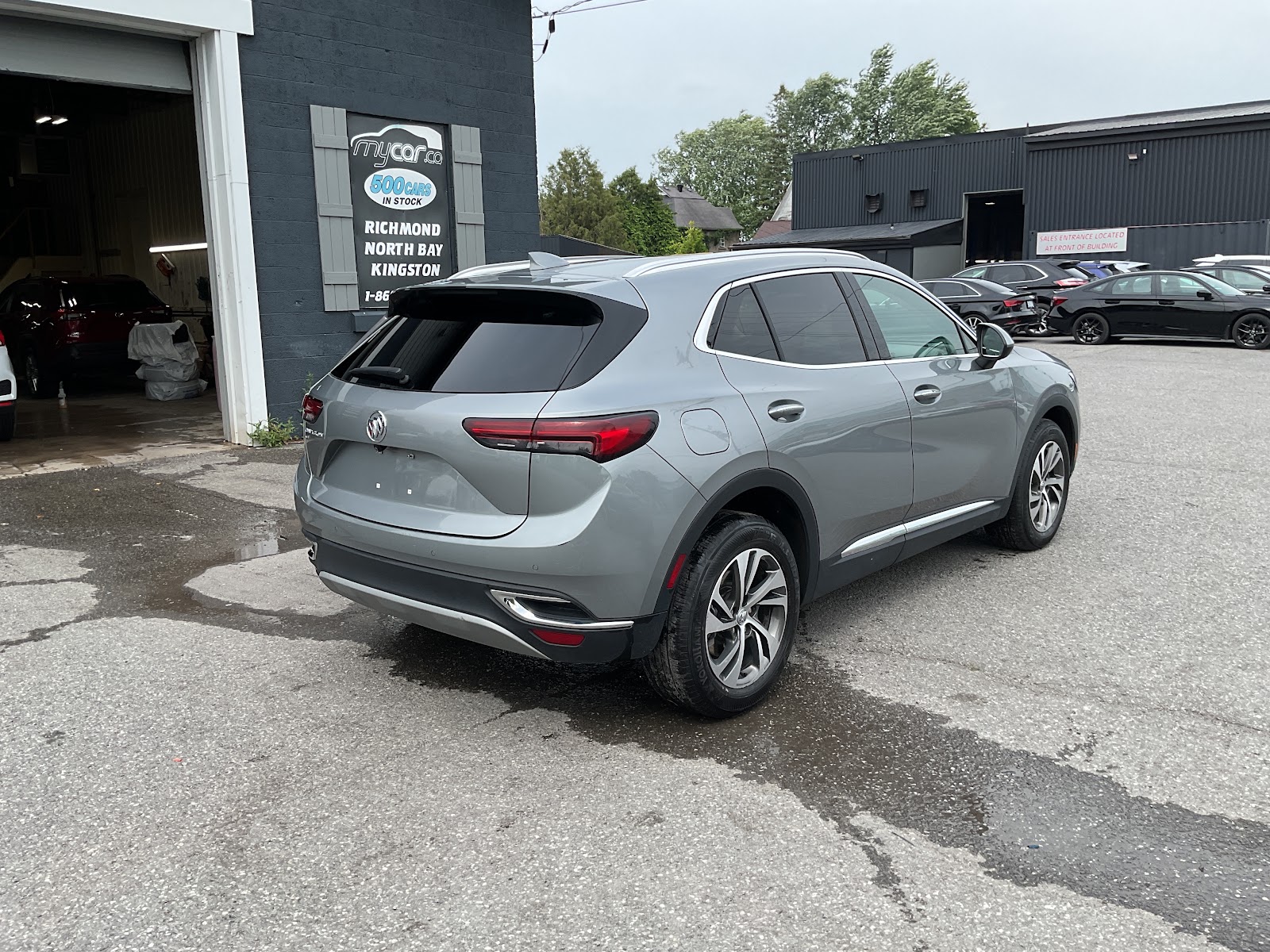 2023 BUICK ENVISION ESSENCE — photo 6