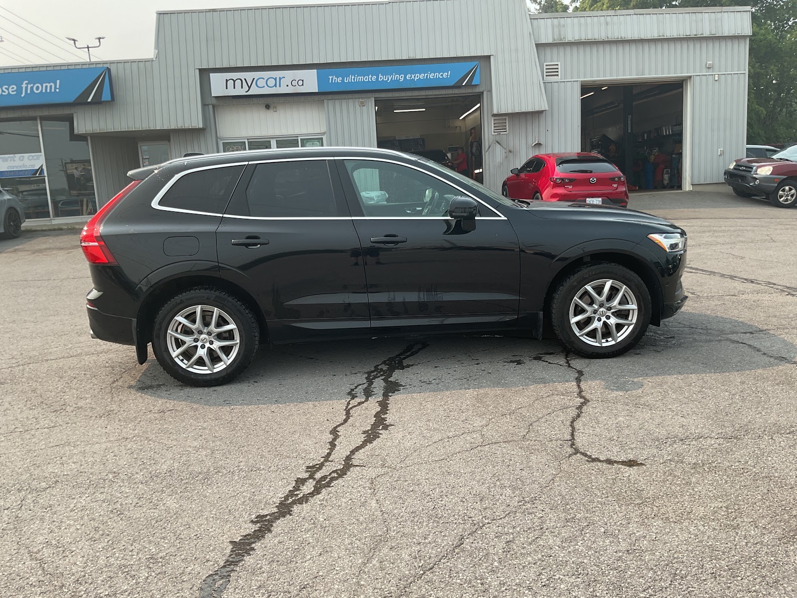 2019 VOLVO XC60 MOMENTUM — photo 7