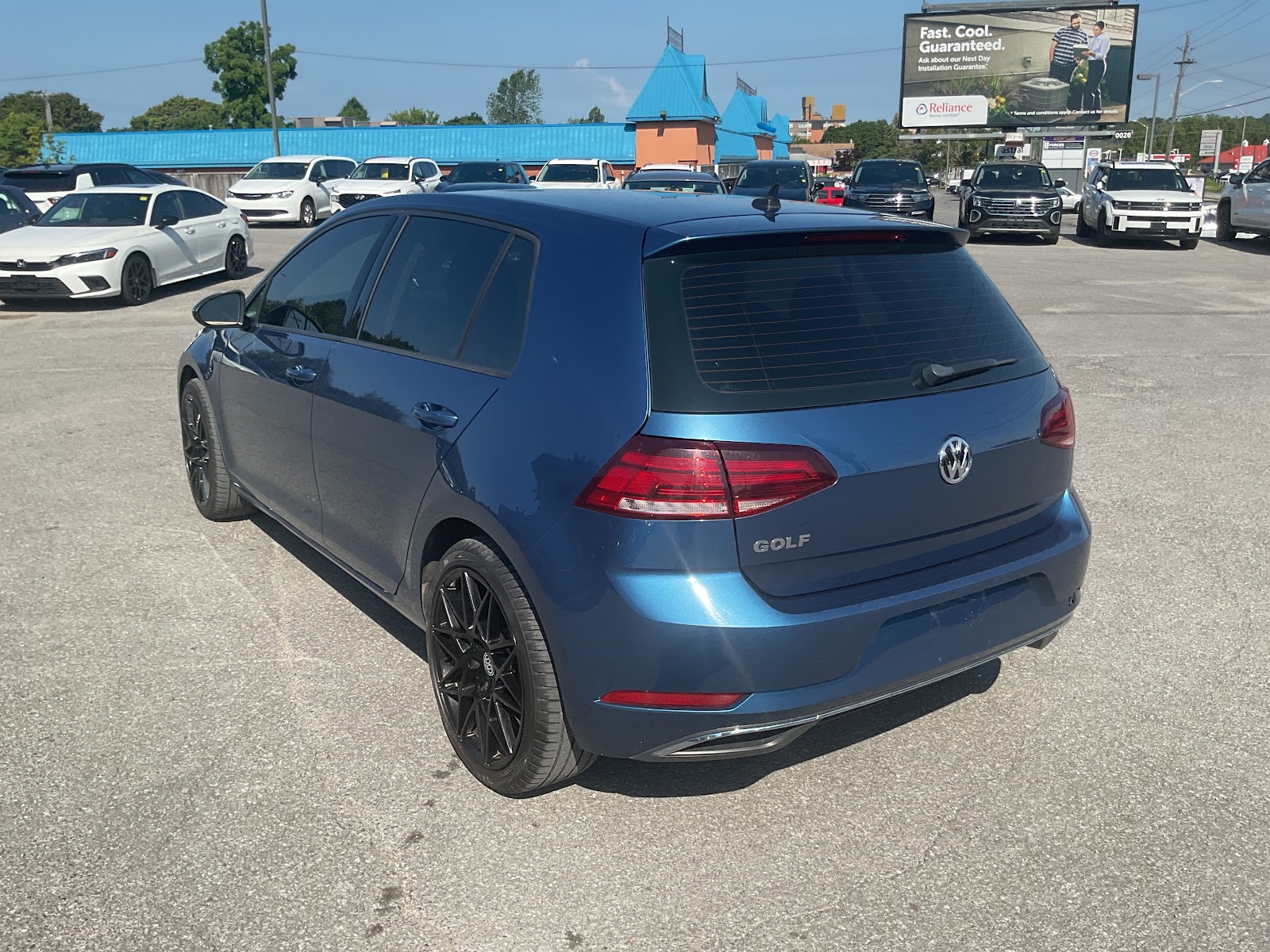 2019 VOLKSWAGEN GOLF COMFORTLINE — photo 4