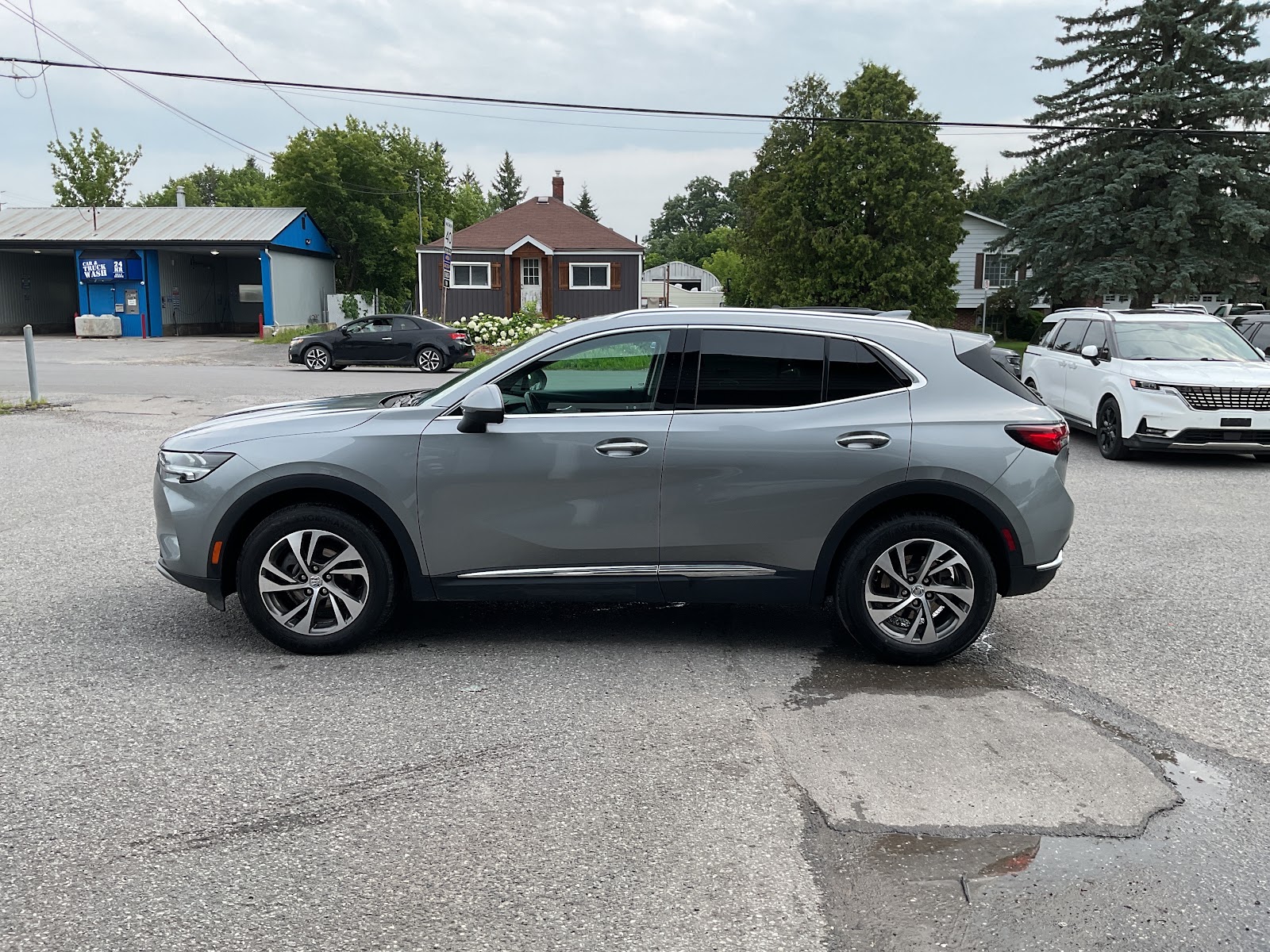 2023 BUICK ENVISION ESSENCE — photo 3
