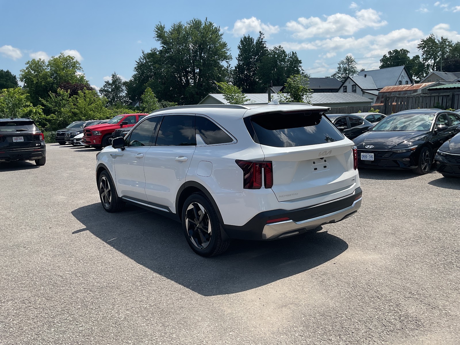 2025 KIA SORENTO PLUG-IN HYBRID SX — photo 4
