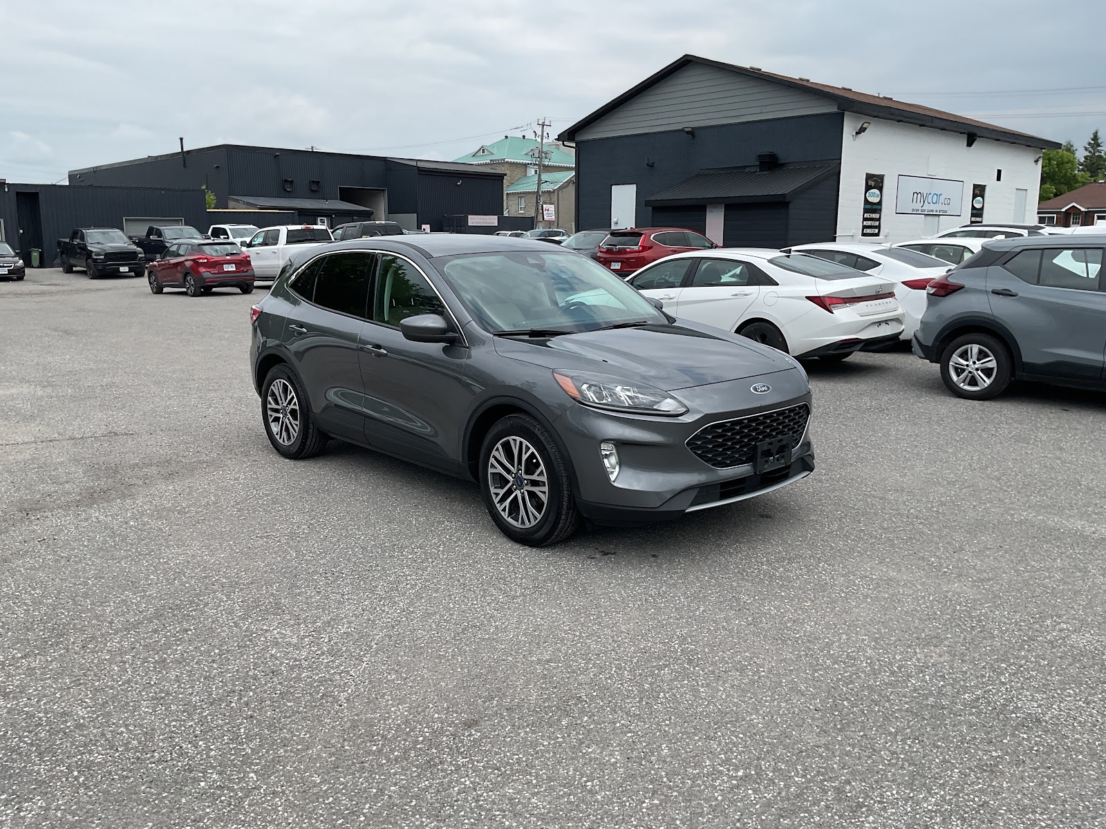 2022 FORD ESCAPE SEL — photo 8