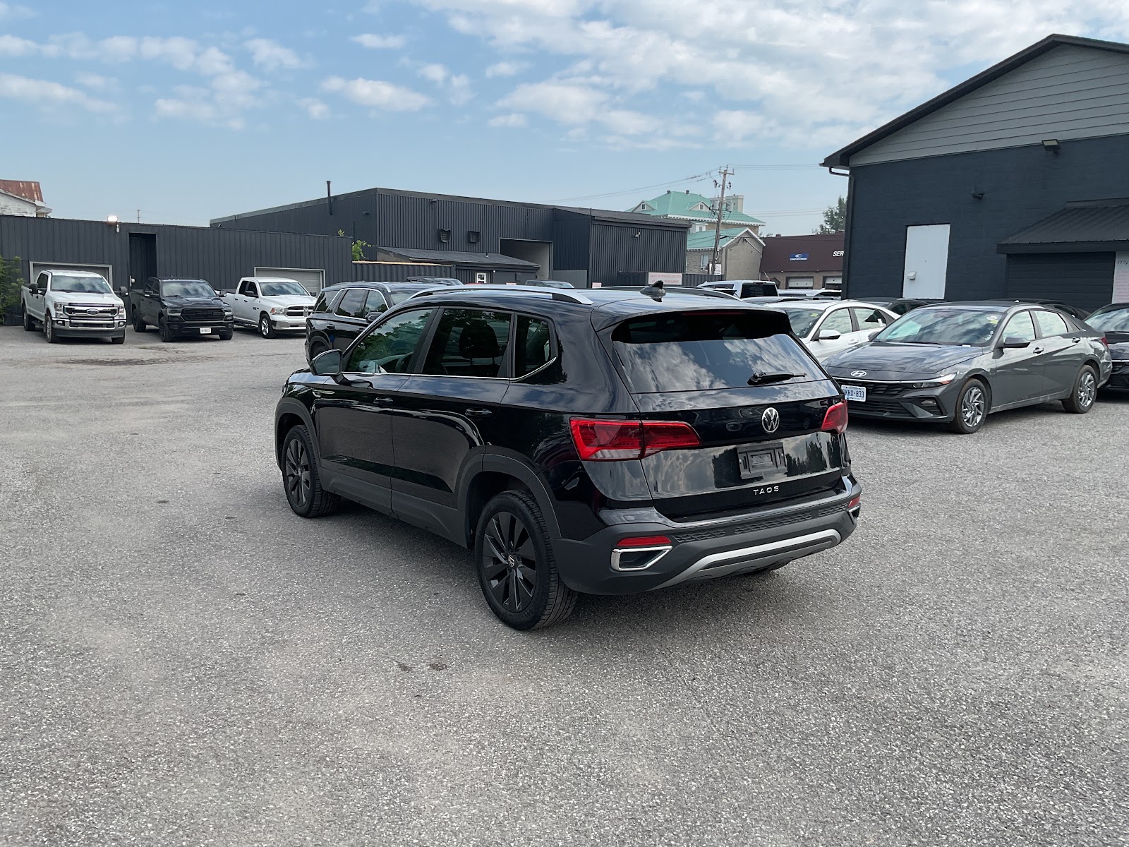 2024 VOLKSWAGEN TAOS COMFORTLINE — photo 4