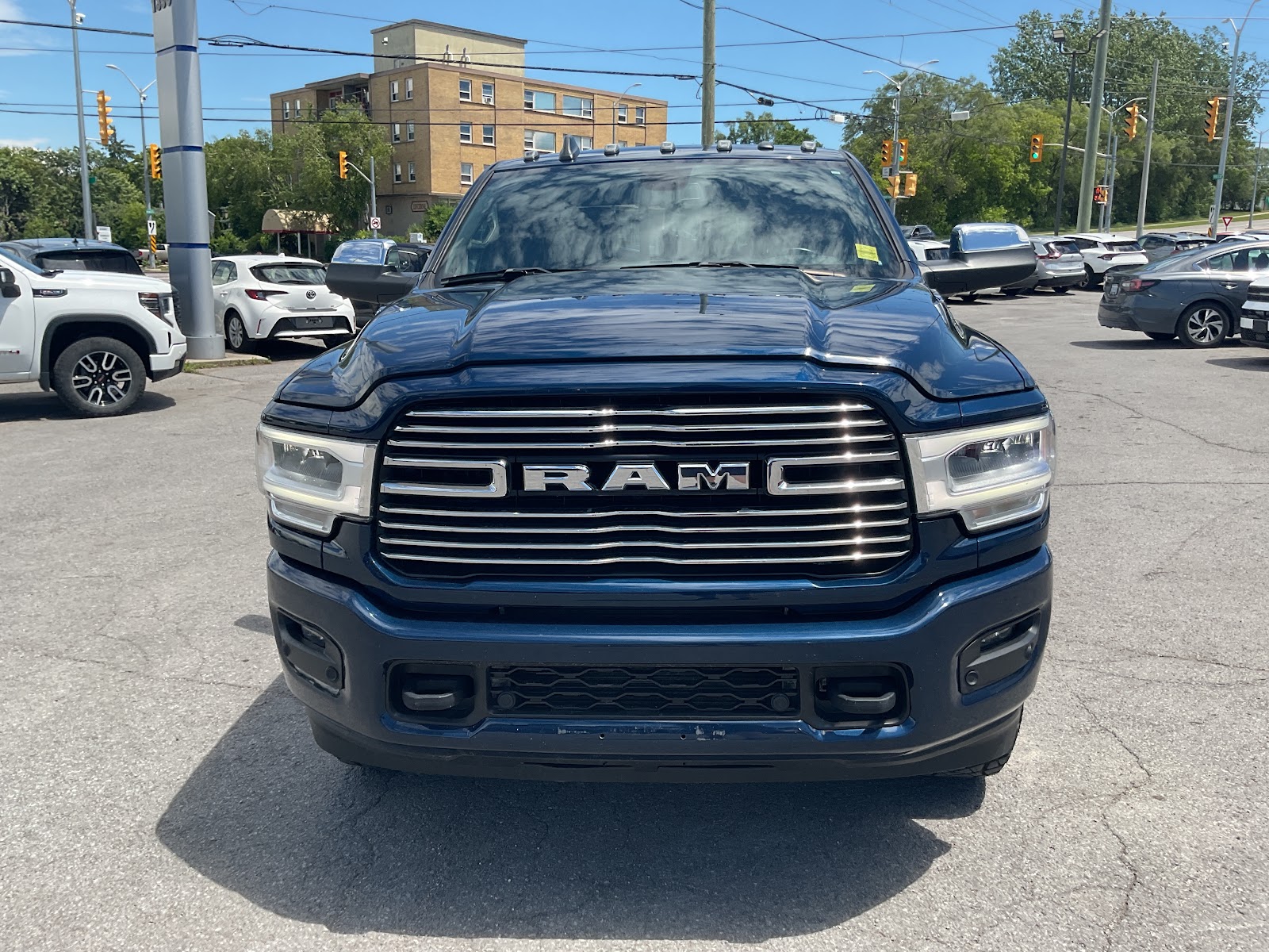 2022 RAM 2500 UNKNOWN — photo 2