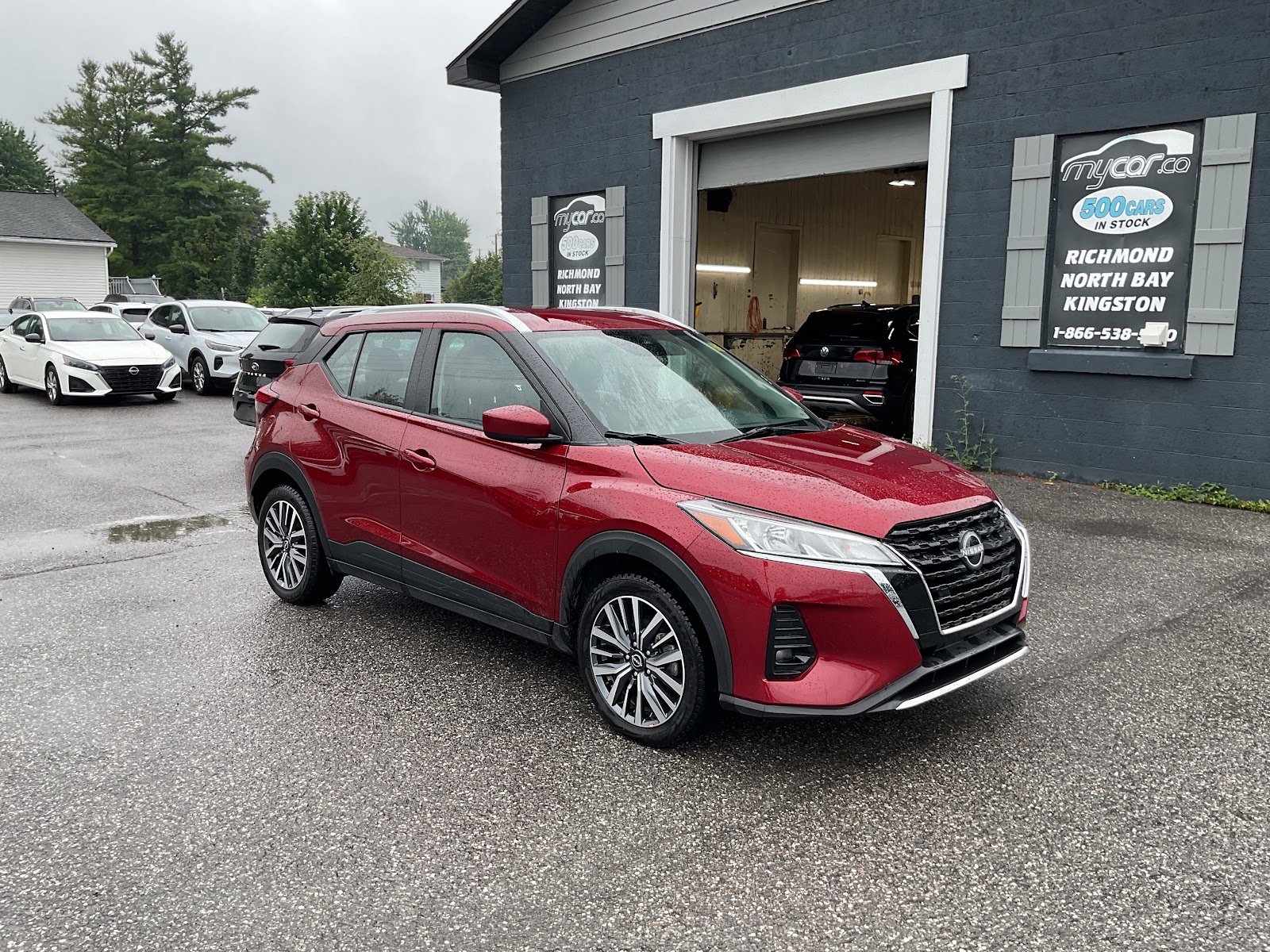 2025 NISSAN KICKS PLAY SV — photo 5