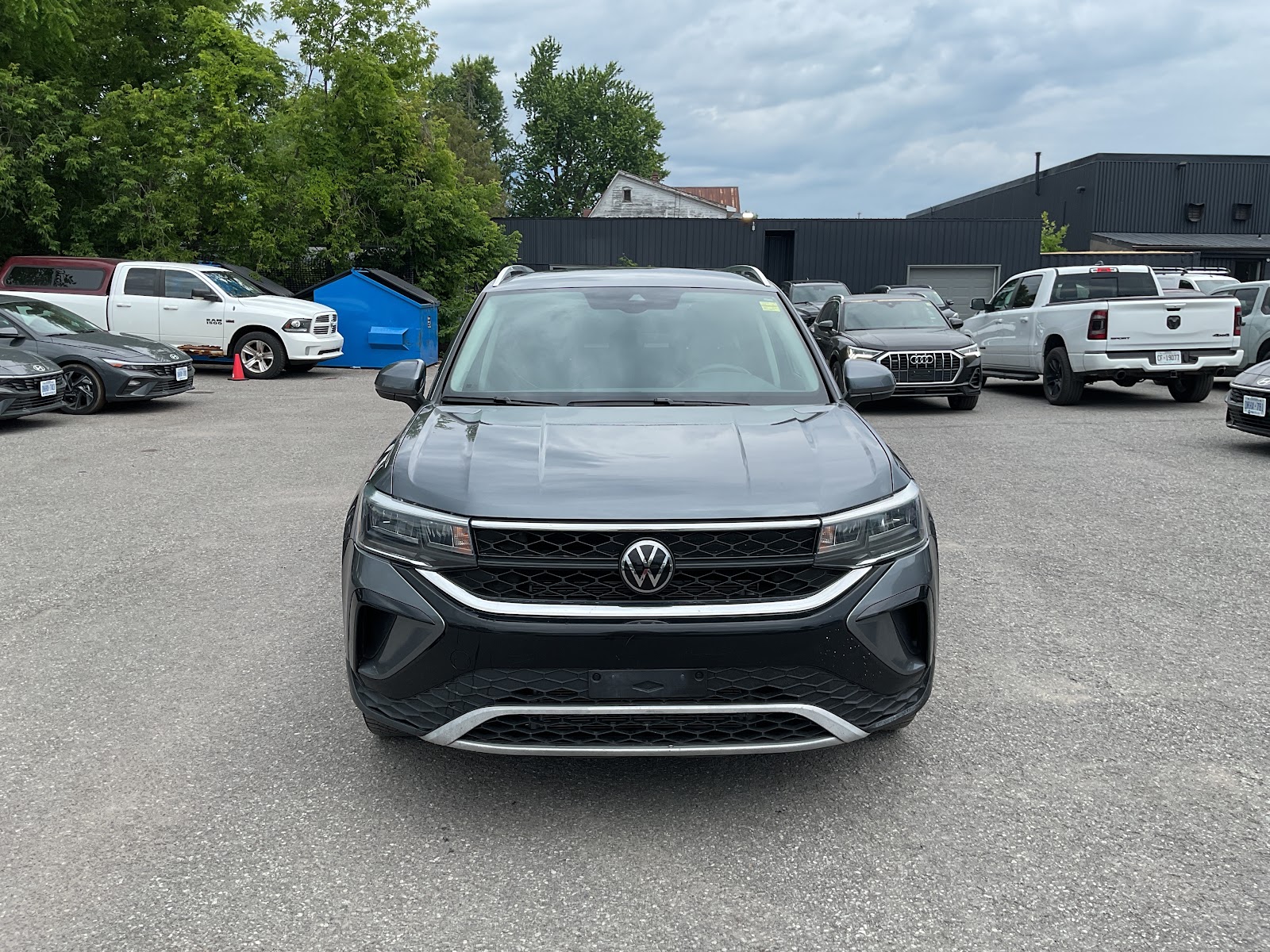 2024 VOLKSWAGEN TAOS COMFORTLINE — photo 2