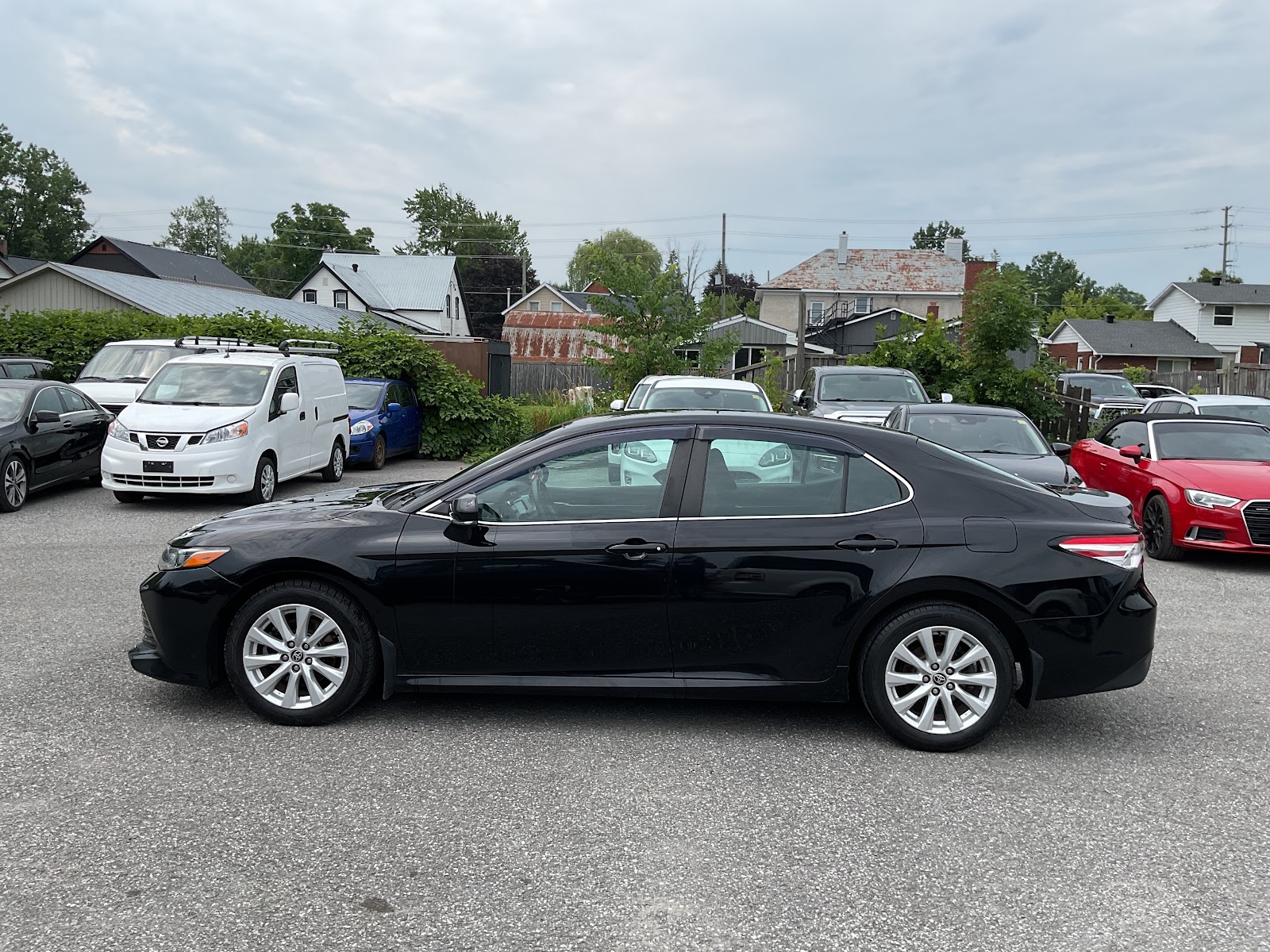 2020 TOYOTA CAMRY LE — photo 3