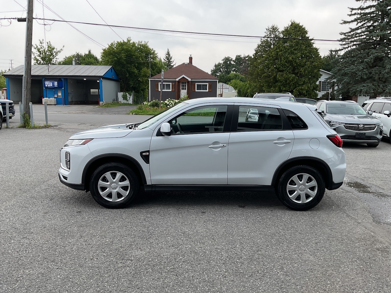 2024 MITSUBISHI RVR ES — photo 3