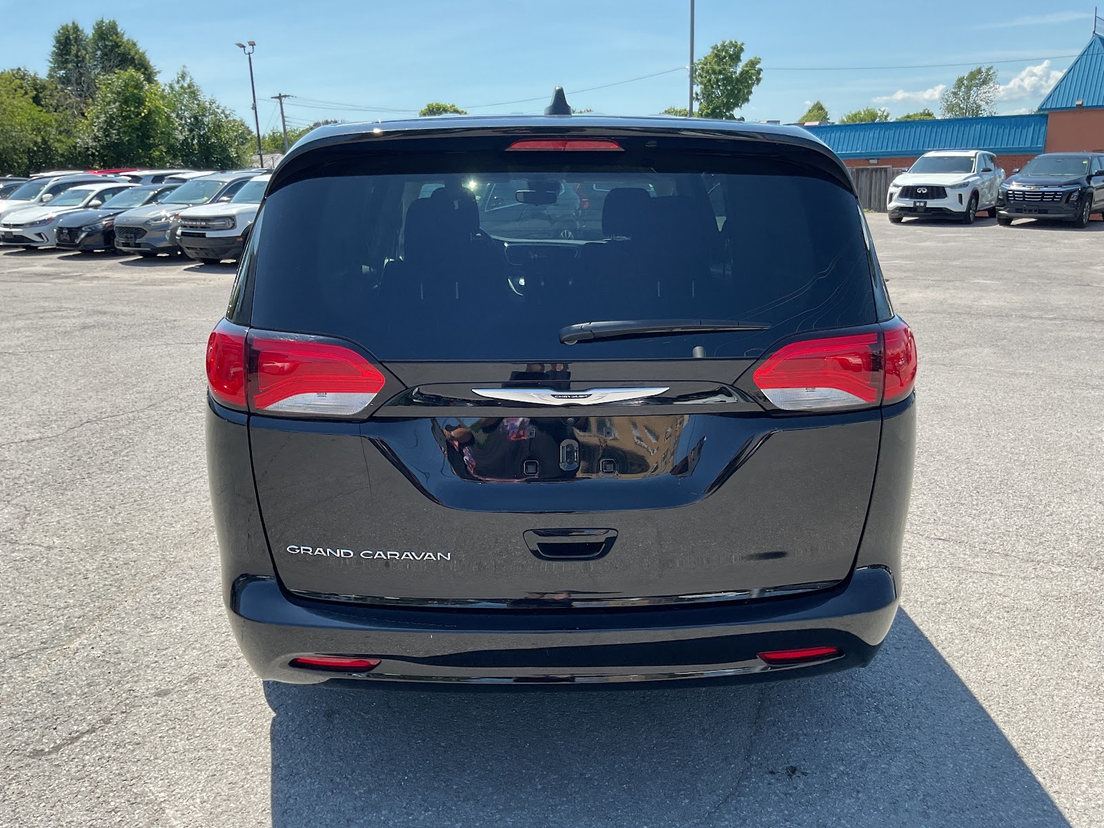 2024 CHRYSLER GRAND CARAVAN SXT — photo 5