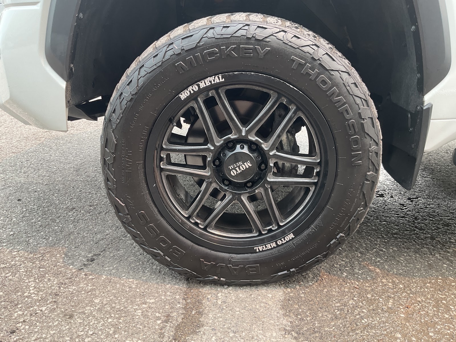 2024 TOYOTA TUNDRA LIMITED — photo 8