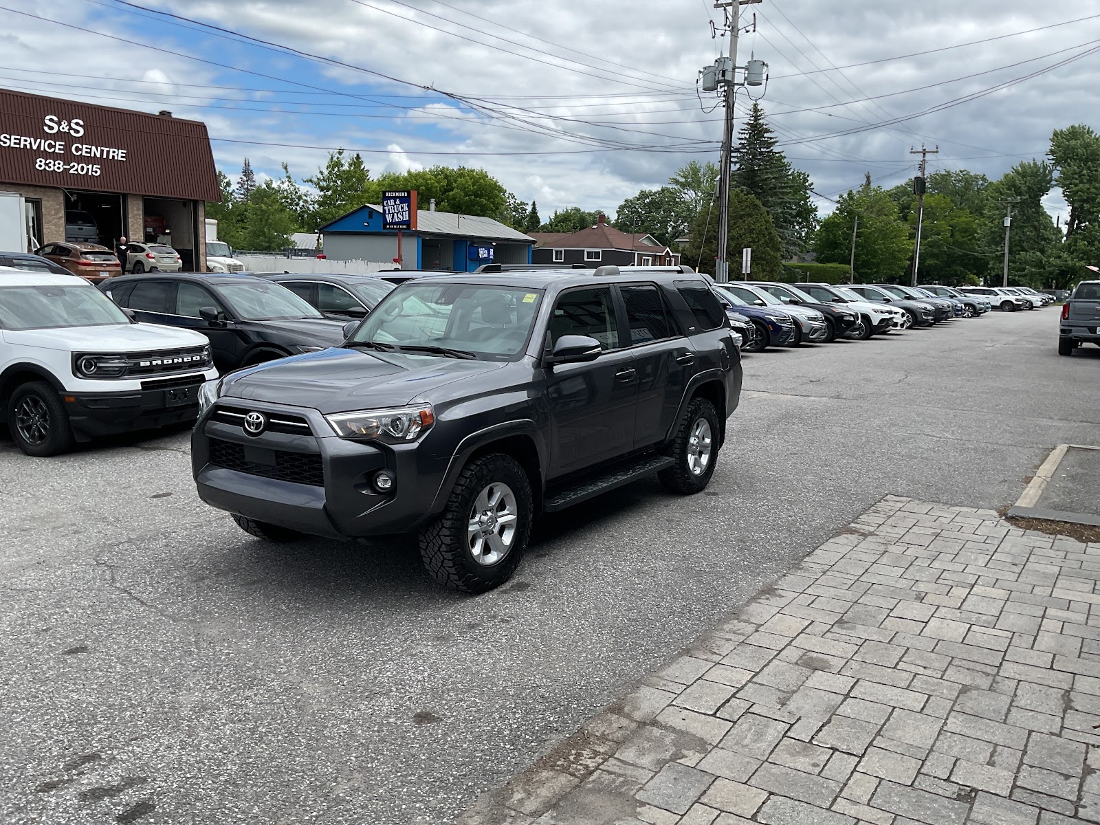 2023 TOYOTA 4RUNNER BASE
