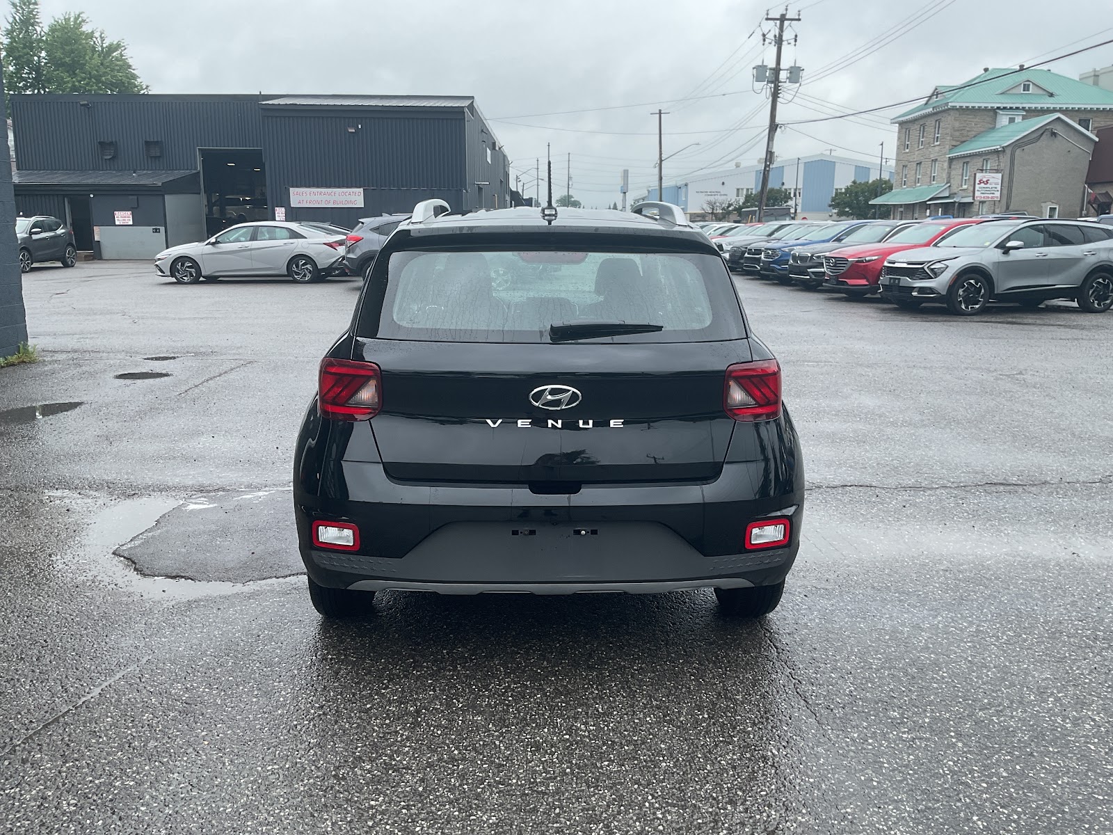 2026 HYUNDAI VENUE PREFERRED — photo 4