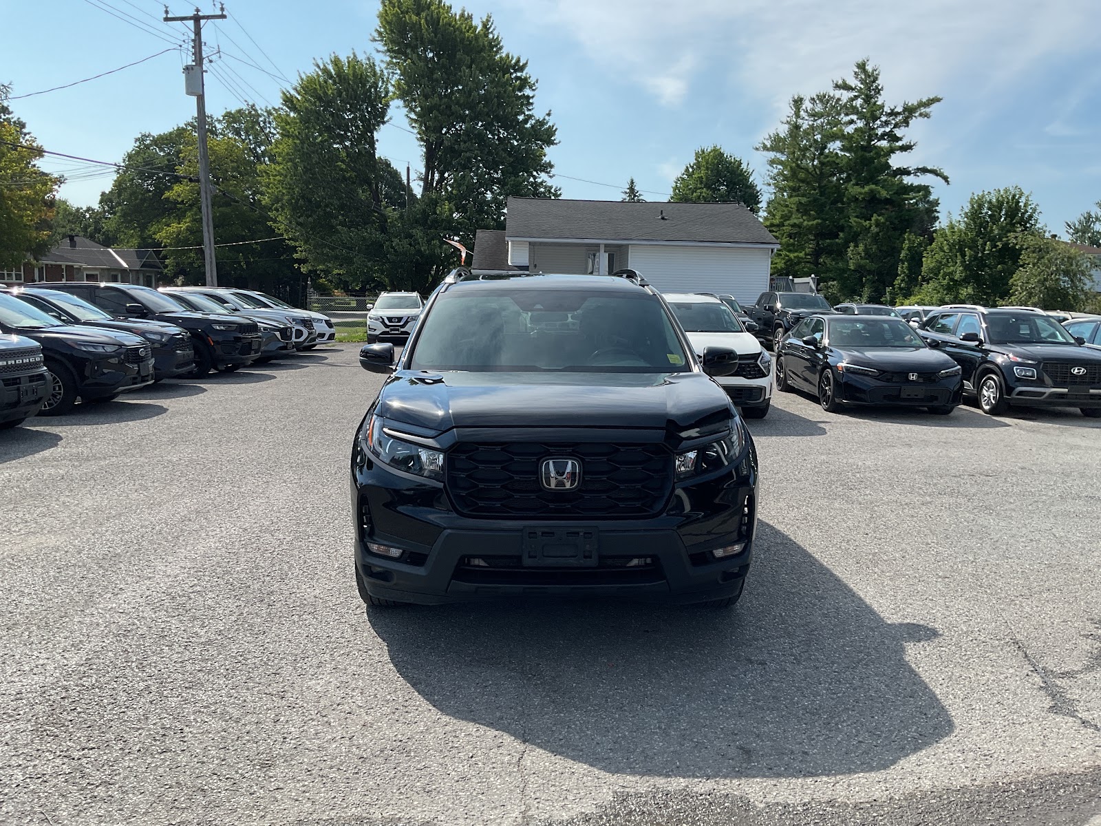 2025 HONDA PASSPORT SPORT — photo 2