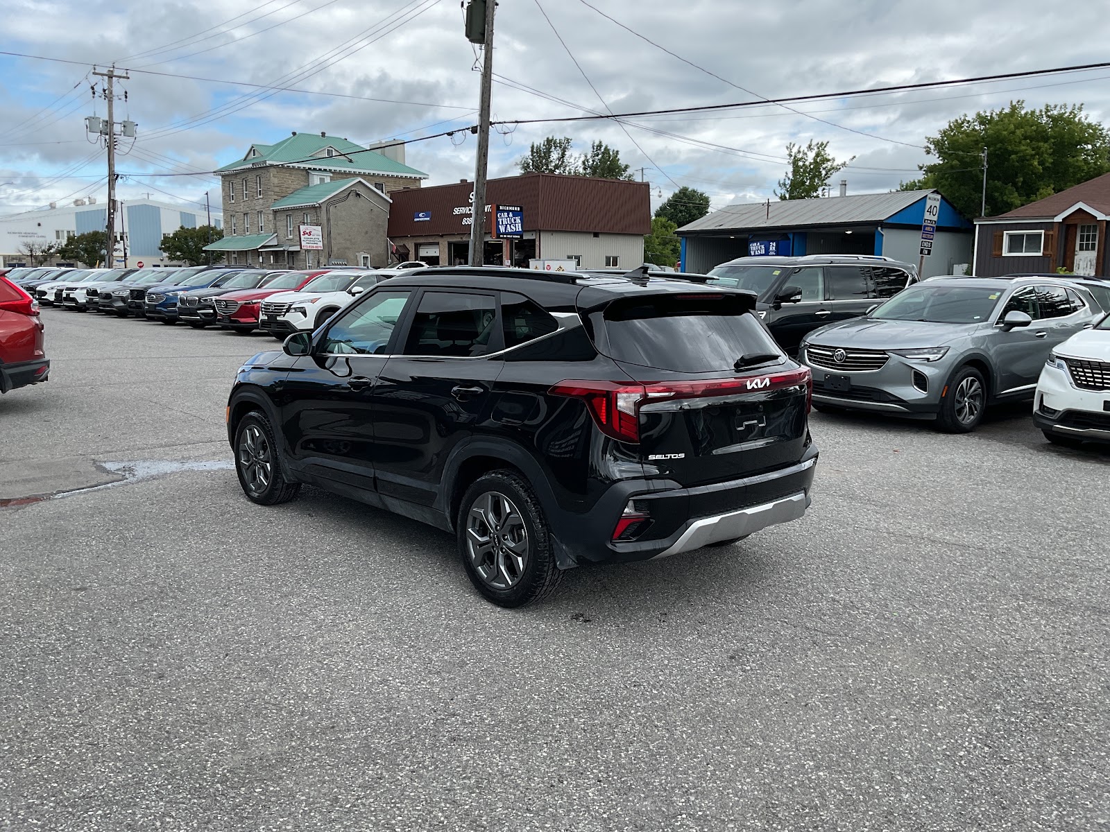 2025 KIA SELTOS EX — photo 4