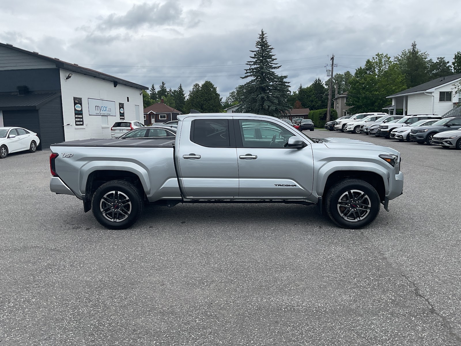 2025 TOYOTA TACOMA TRD — photo 7